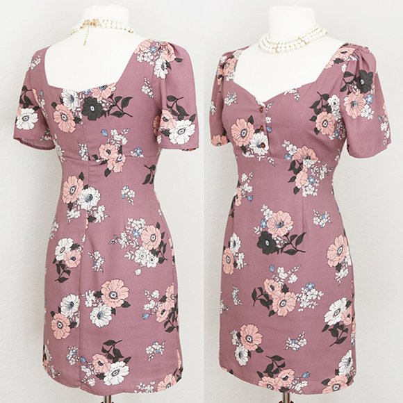 Sadie & Sage Dresses & Skirts - Mauve Floral Sweetheart Puff Sleeves Retro Dress